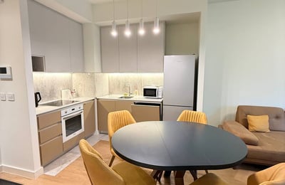 Langzeitmiete einer 2-Zimmer-Wohnung, 55 m², Wohnanlage BW Scala, Belgrad, Serbien